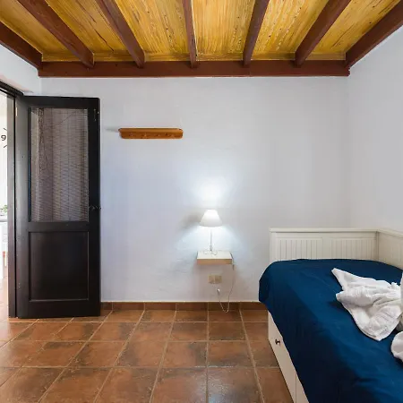 Private Solarium - Jacuzzi - Beach Views *
